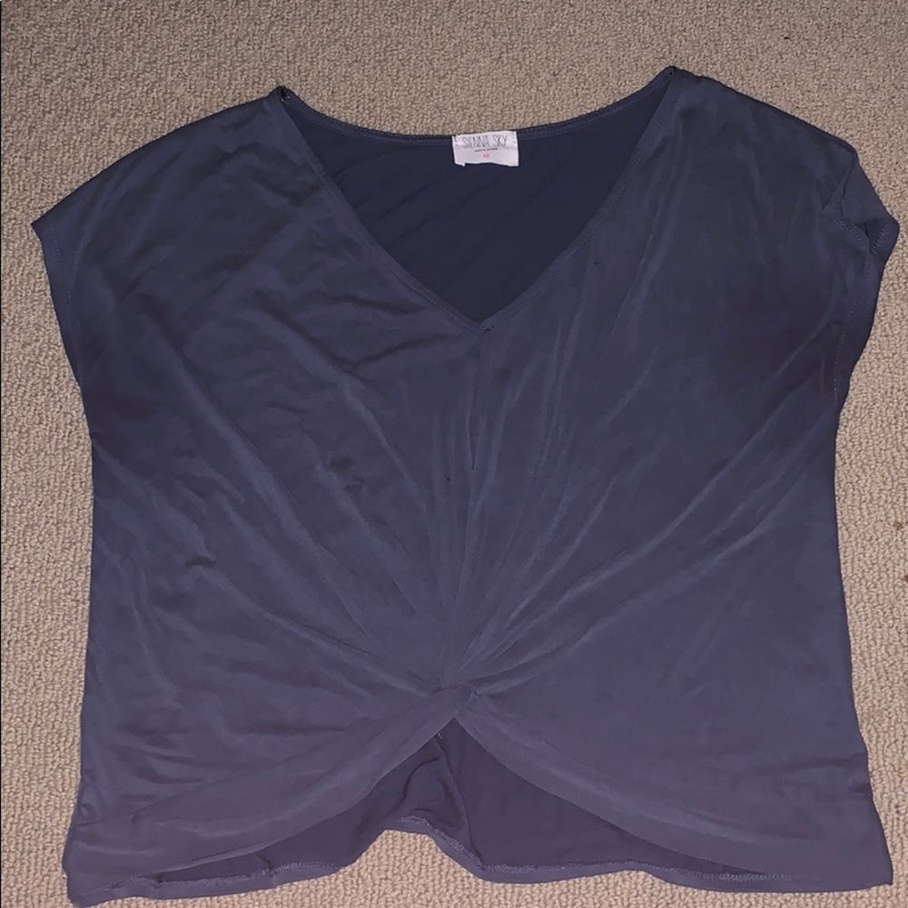 Navy blue tee